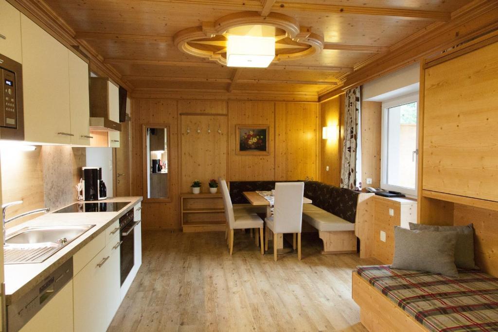 Hotel Ennskraxblick Kleinarl Phòng bức ảnh